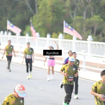 Runner Photo 6827818