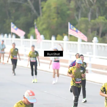 Runner Photo 6827821