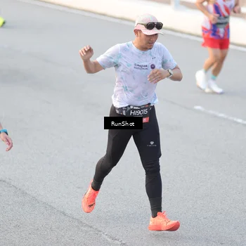 Runner Photo 6827829