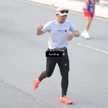 Runner Photo 6827839