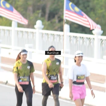 Runner Photo 6827862