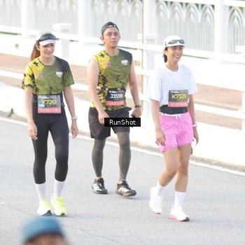 Runner Photo 6827863