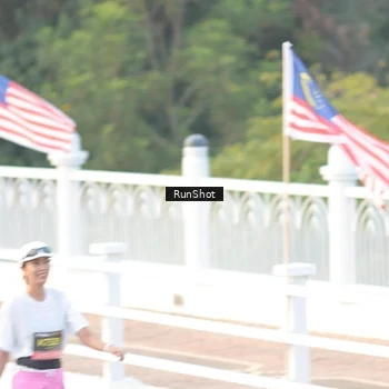 Runner Photo 6827864
