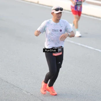 Runner Photo 6827868