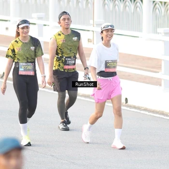 Runner Photo 6827884