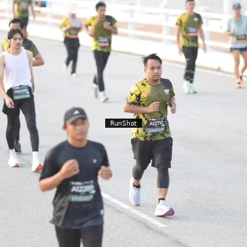 Runner Photo 6827892