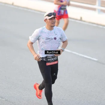Runner Photo 6827894