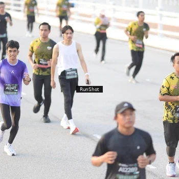 Runner Photo 6827900