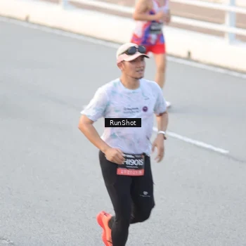 Runner Photo 6827907