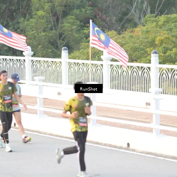 Runner Photo 6827925
