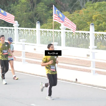 Runner Photo 6827926
