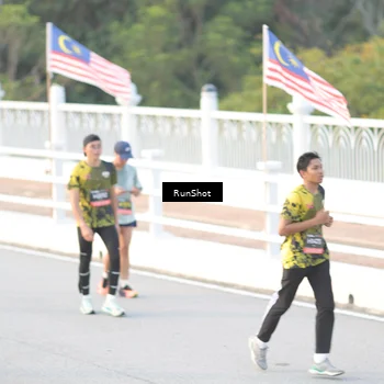 Runner Photo 6827928