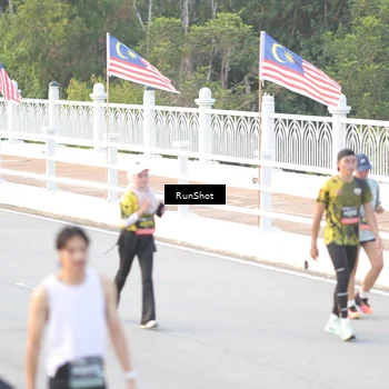 Runner Photo 6827936