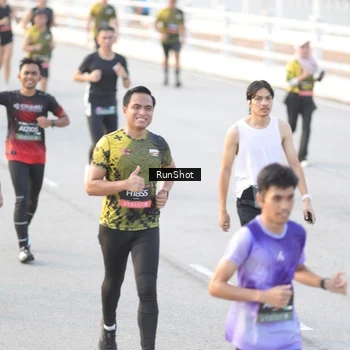Runner Photo 6827950