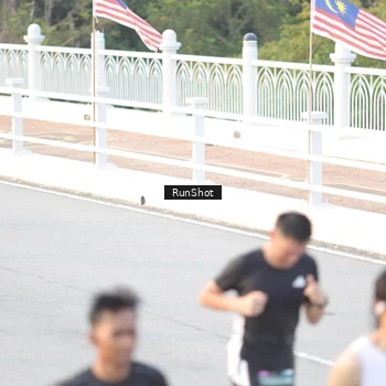 Runner Photo 6827964