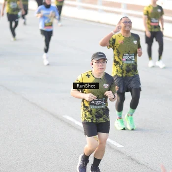 Runner Photo 6827977
