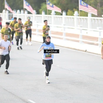 Runner Photo 6827981