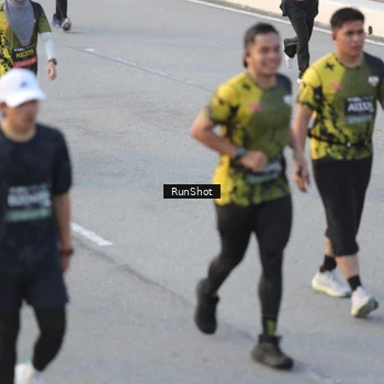 Runner Photo 6828053