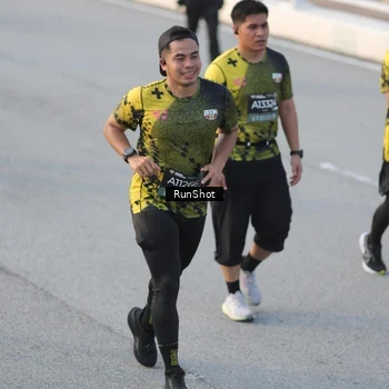 Runner Photo 6828058