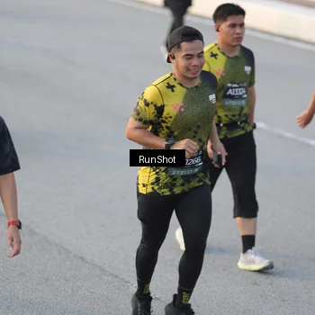 Runner Photo 6828063