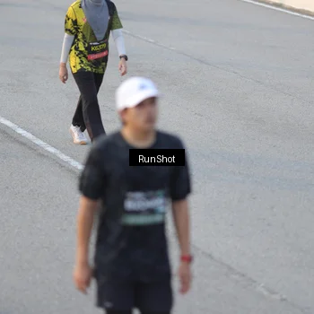 Runner Photo 6828066