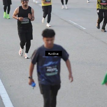 Runner Photo 6828073