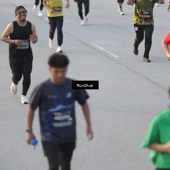 Runner Photo 6828075