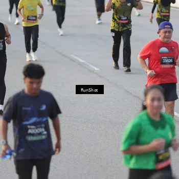Runner Photo 6828076