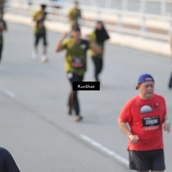 Runner Photo 6828080