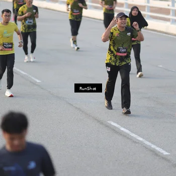 Runner Photo 6828087