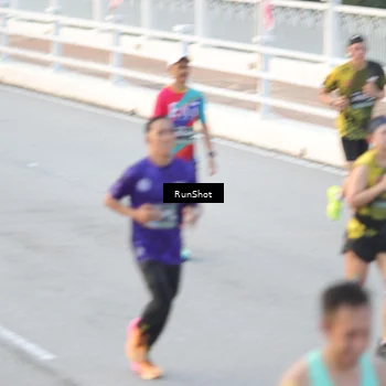 Runner Photo 6828088