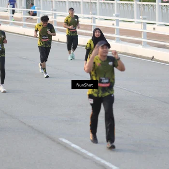 Runner Photo 6828093