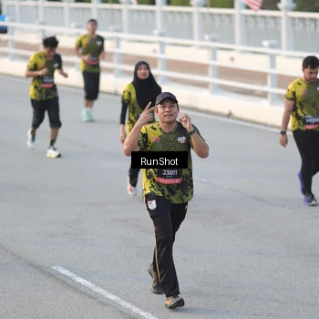 Runner Photo 6828097