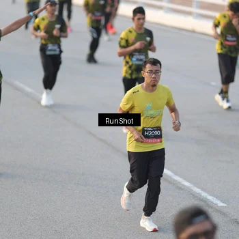Runner Photo 6828109