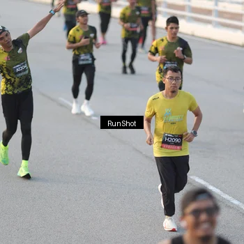 Runner Photo 6828111