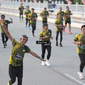 Runner Photo 6828122