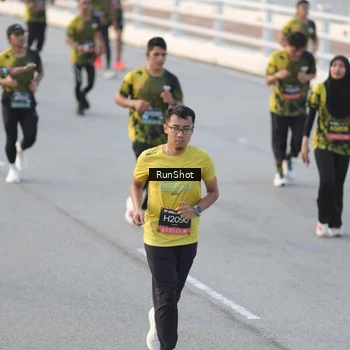 Runner Photo 6828126