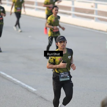 Runner Photo 6828149