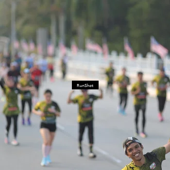 Runner Photo 6828153