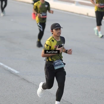 Runner Photo 6828165