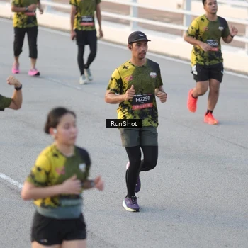 Runner Photo 6828174