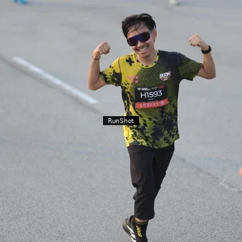 Runner Photo 6828180