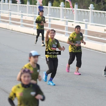 Runner Photo 6828197