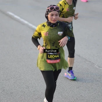 Runner Photo 6828204