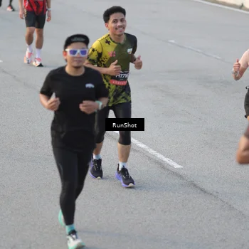 Runner Photo 6828220