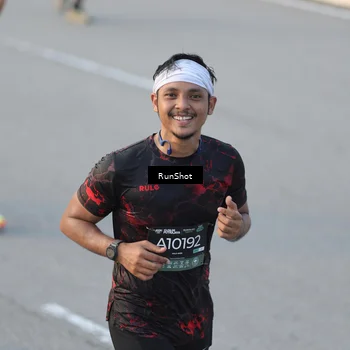 Runner Photo 6828221