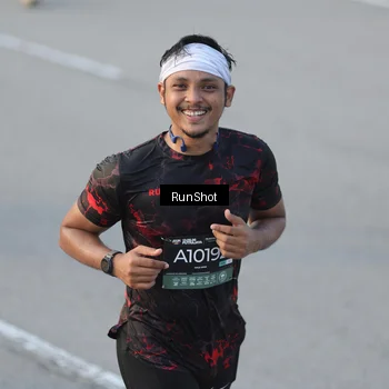 Runner Photo 6828227