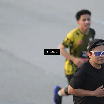 Runner Photo 6828238