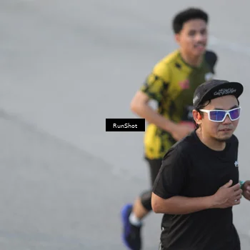 Runner Photo 6828244