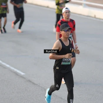 Runner Photo 6828254